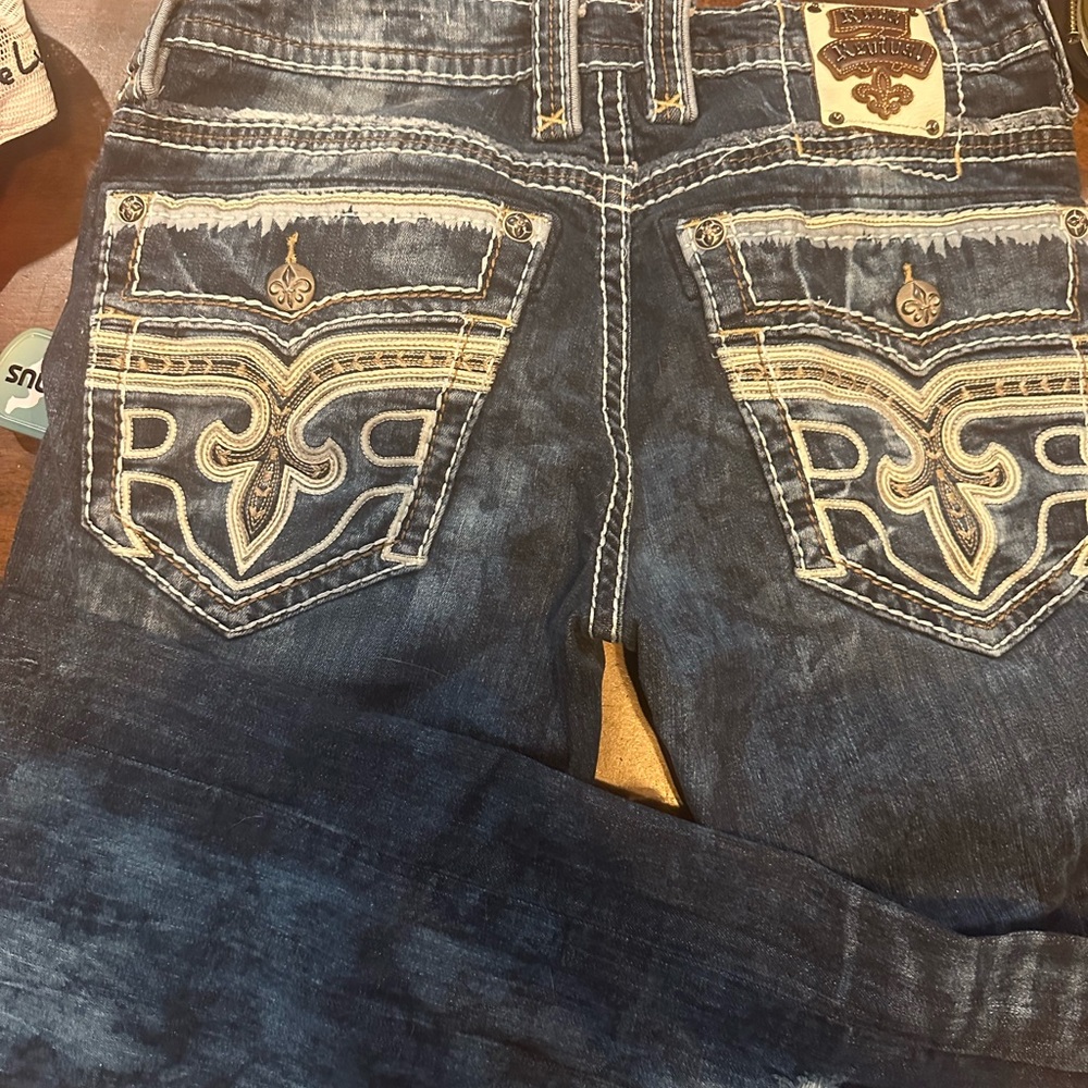 34/32 men’s rock revival jeans never worn